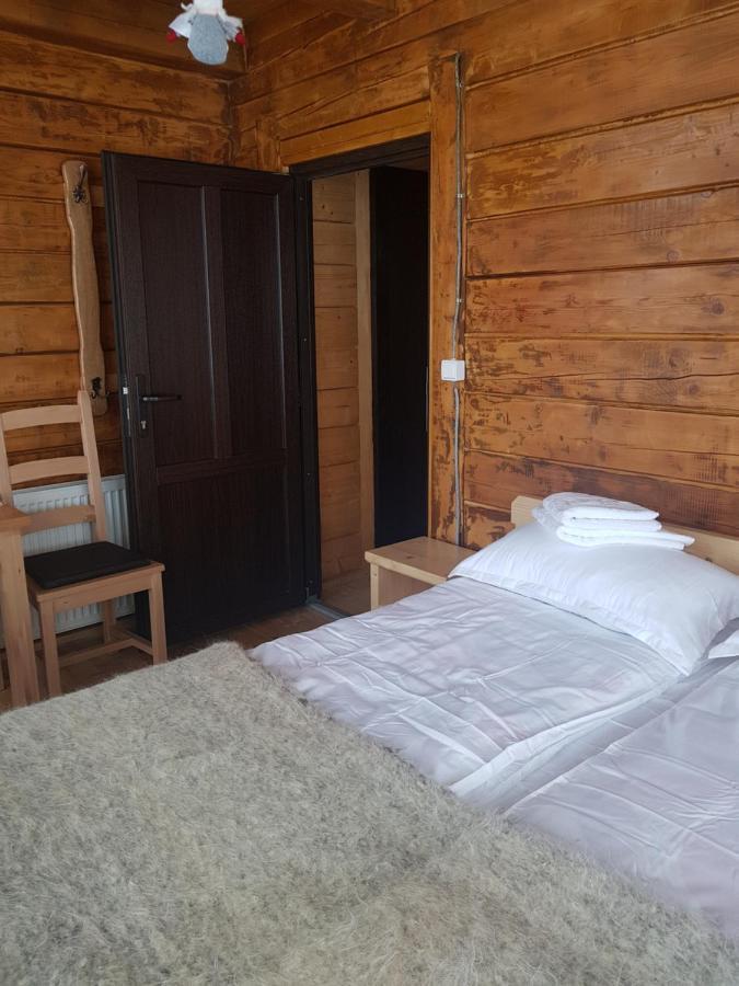 Tulean Cabin Săcel Exterior foto